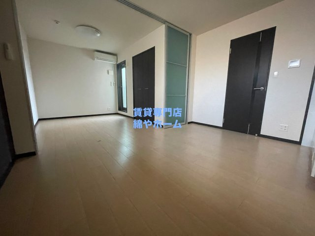 フジパレス山之内Ⅱ番館の洋室|ゆったりした洋室です