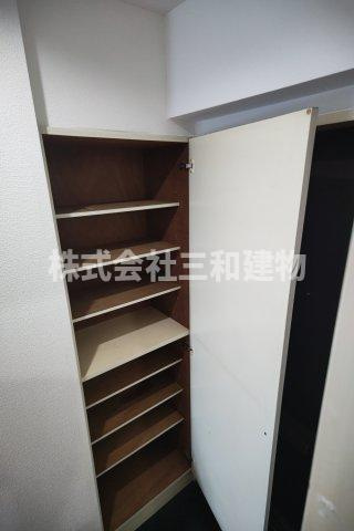 パークフロントナリタの玄関|同間取り別室の参考写真です