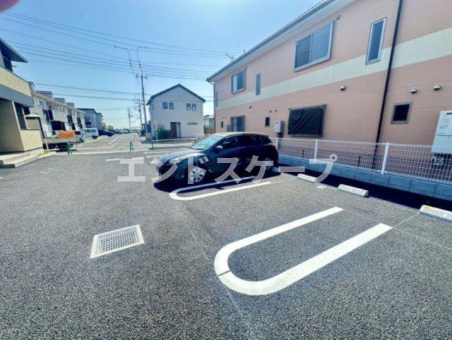 シエルの駐車場|高崎、前橋のお部屋探しはエンドスケープまで！お客様の理想お聞かせ下さい♪