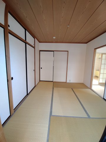 エスポワールフジDの和室