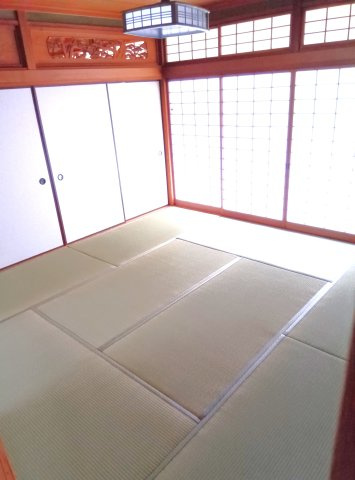 新地町M貸家の和室