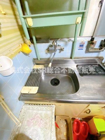 森河内西2丁目中古戸建のキッチン|キッチンでお料理をお楽しみください