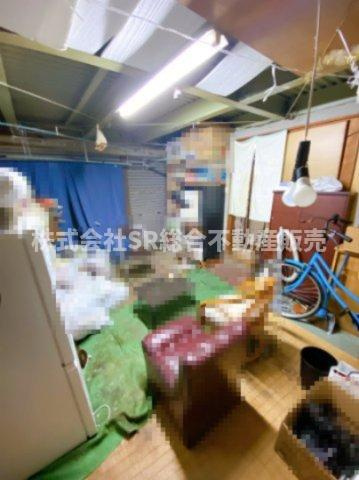 森河内西2丁目中古戸建の駐車場|事務所・倉庫・物置としても使用できます！