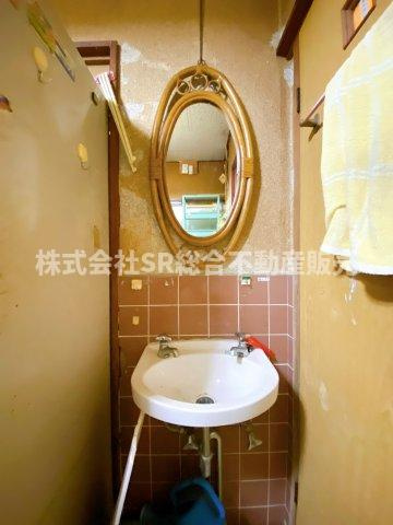 森河内西2丁目中古戸建の洗面所|シンプルな洗面台です！
