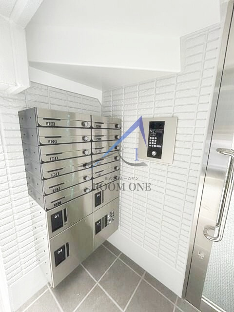 ＬＩＦＥ　ＴＯＷＮ　ＹＯＴＳＵＧＩのエントランス|エントランスです。