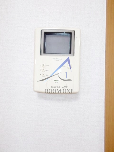 フレメゾン白石のセキュリティ|モニター付きインターホンです。