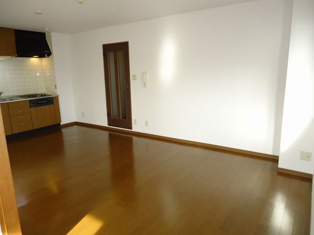 ライツェント浜芦屋の居間・リビング
