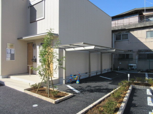 メゾン　オリヴィエのエントランス|★敷地内駐輪場★
