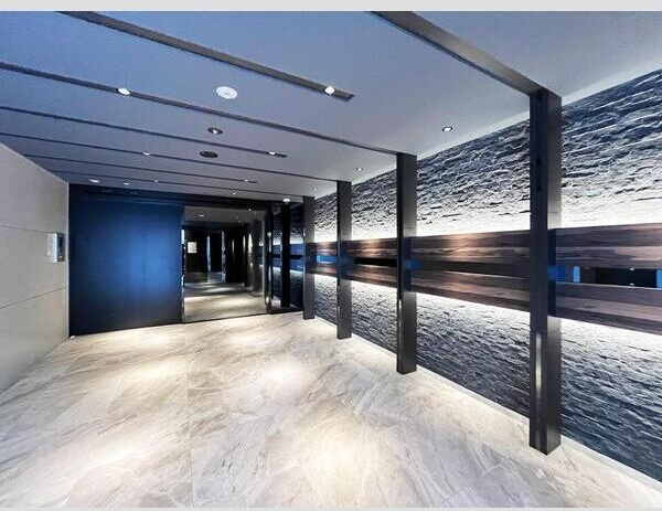 S-RESIDENCE難波大国町Deuxのロビー
