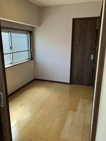 西日暮里サマリヤマンションの寝室