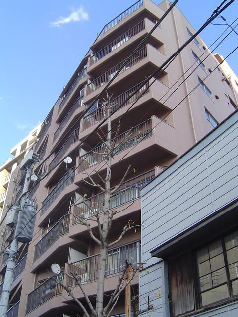 西日暮里サマリヤマンションの外観