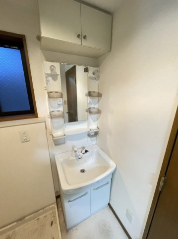 西大井フラッツの洗面所