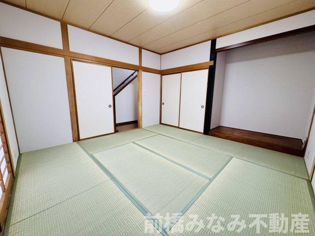 【中古】前橋市箱田町　４LDKの和室|1階の和室
畳・障子交換済み