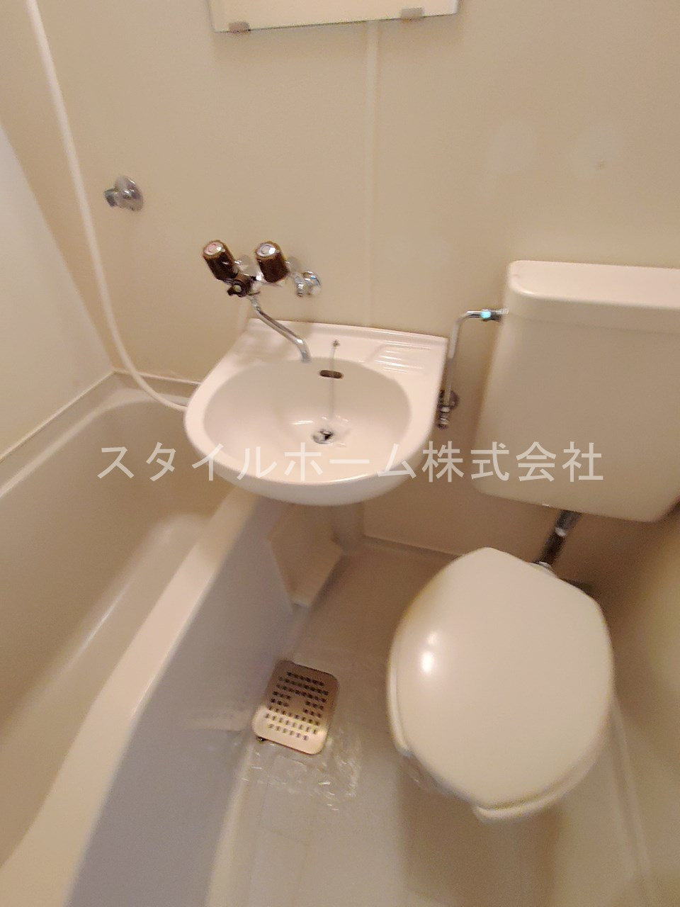 ペアパレス東田の浴室