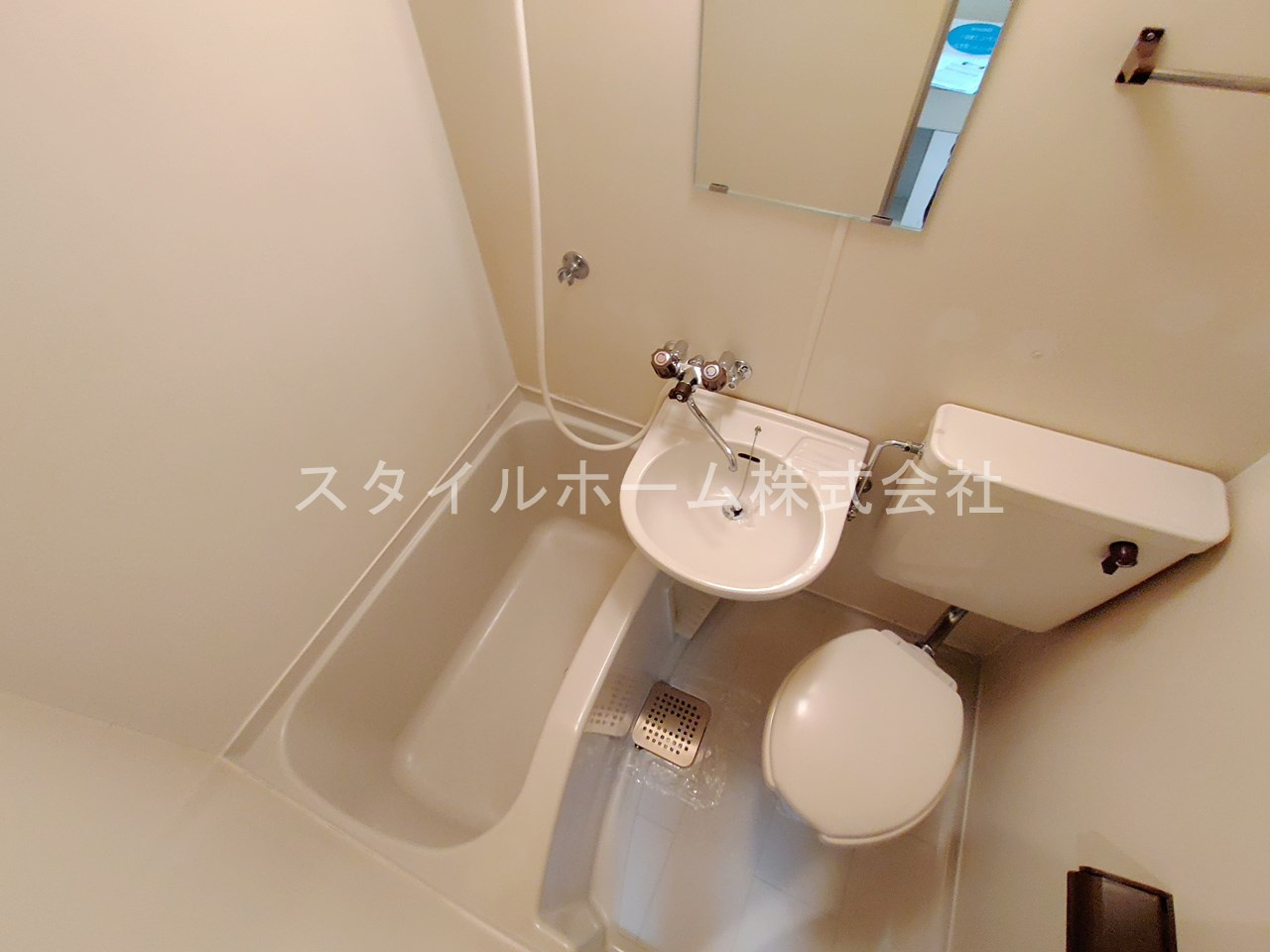 ペアパレス東田の浴室