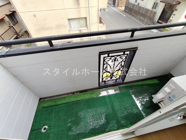 ペアパレス東田のバルコニー