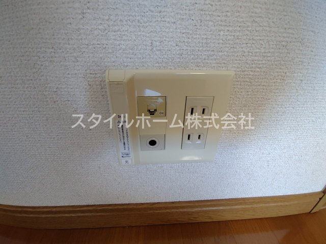 ピースフルの設備|別部屋写真です。