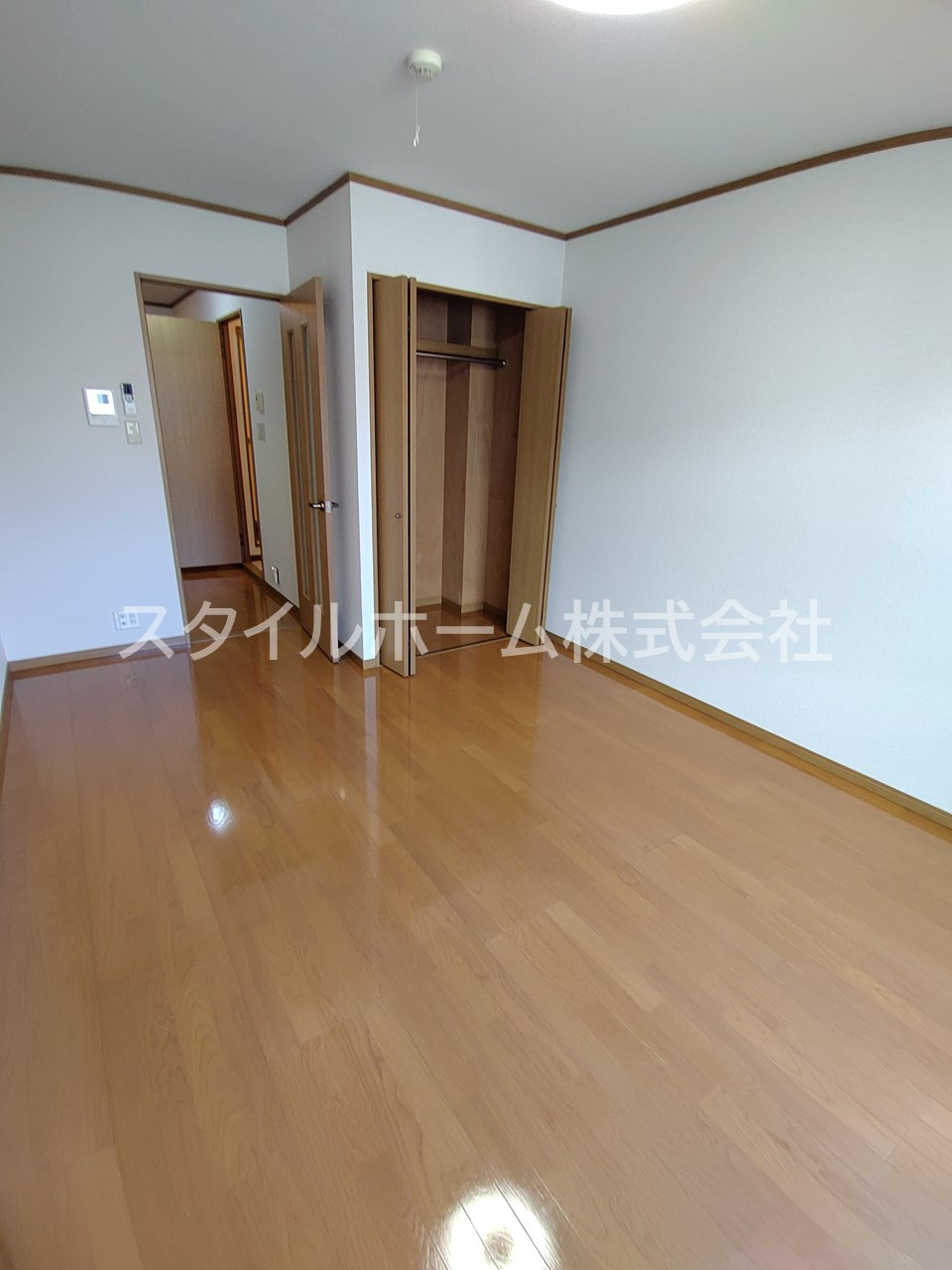ピースフルの内装|別部屋写真です。