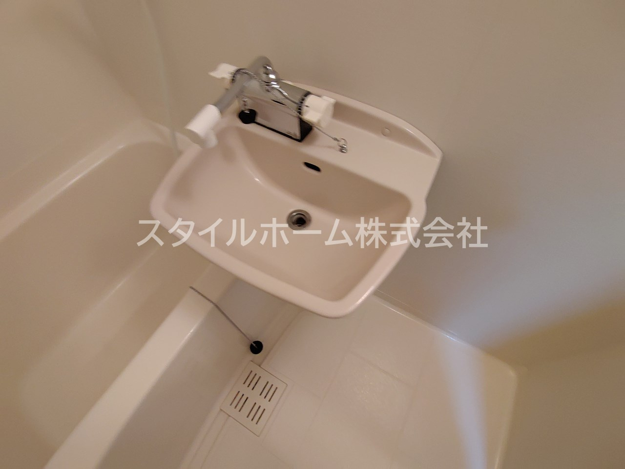 ピースフルの浴室|別部屋写真です。
