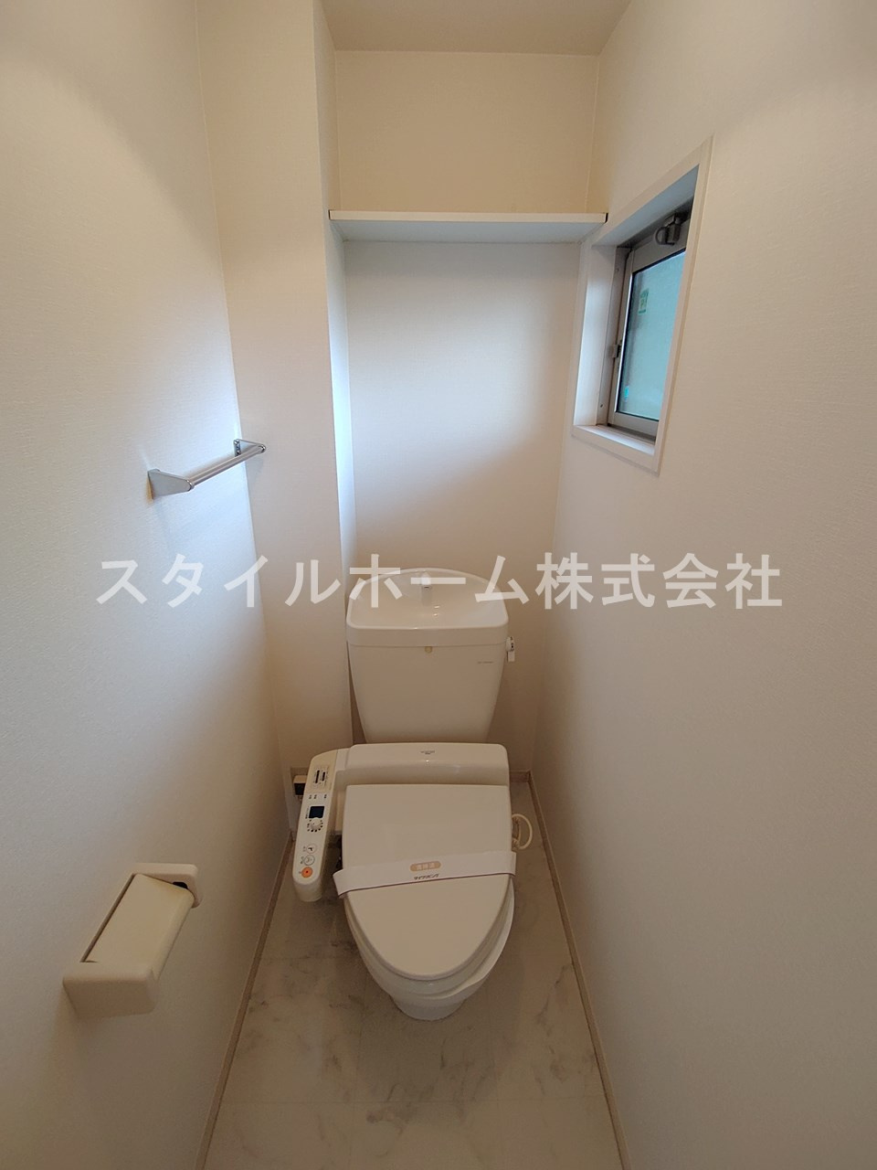 ヴィライン若宮のトイレ|別部屋写真です。