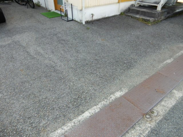 Ｍハイツの駐車場