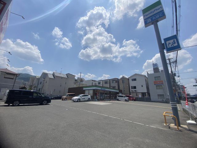 イトーピア新石切のその他|■目の前にコンビニがありますよ♪♪