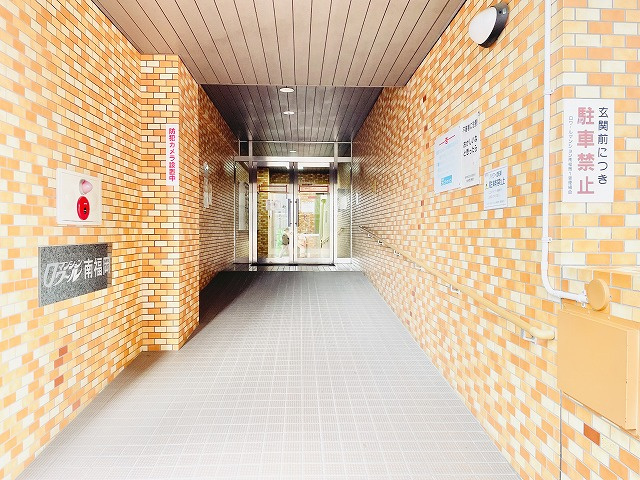【エントランス】 | ロワールマンション南福岡１