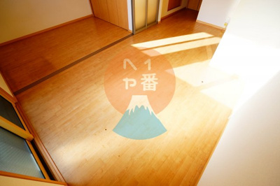 【その他】 | シャトレーあしがら | お部屋は明るくて清潔感があります　※参考写真です