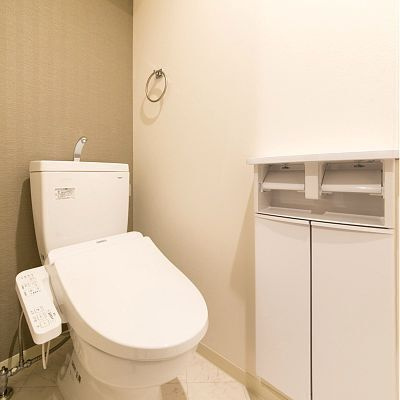 SQUARE春日のトイレ