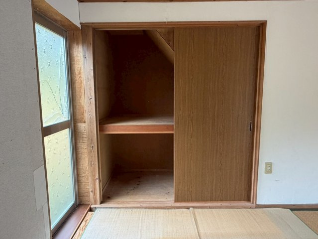 奈良市荻町戸建ての収納