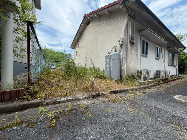 奈良市針町戸建ての駐車場