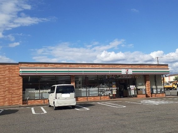 リバーサイド　セナの周辺|セブンイレブン見附新町3丁目店まで800m