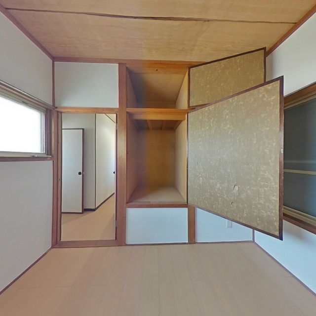 養老町船附貸家の収納