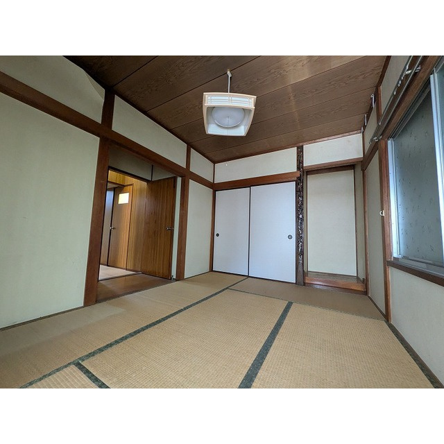 瑞穂市只越の一戸建ての居間・リビング