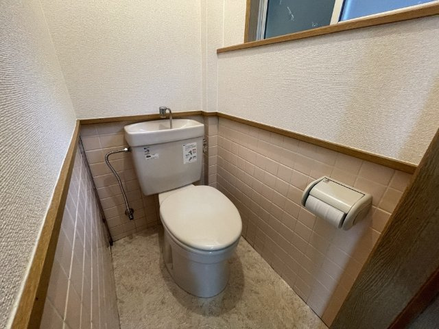 ルーベンヌ赤崎Aのトイレ