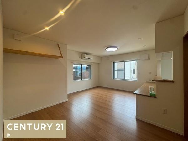 和歌山市森小手穂　中古戸建の居間・リビング