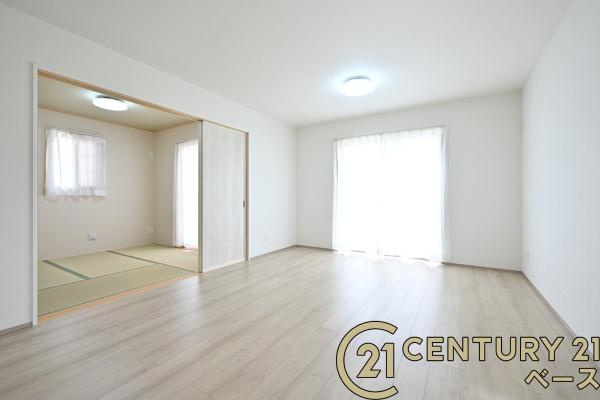 生駒市萩の台 Ｆ号棟 ／新築一戸建の内観：施工例|■ゆったりしたサイズの浴室です！足を伸ばしての入浴は疲れも癒してくれます！■