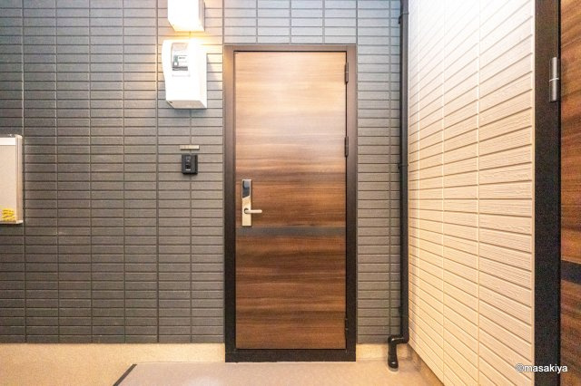 トリシア居町のエントランス