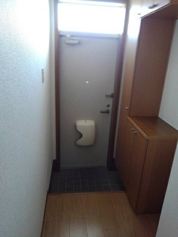 マーヴェラス竹元の玄関