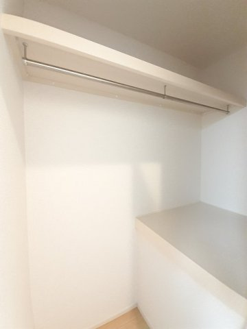 カーサ　ヴィオラ　２の収納