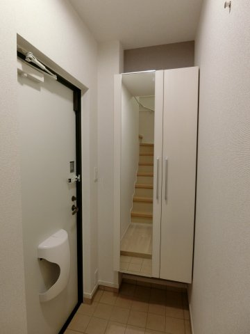 ヒカルサ米子Ⅱの玄関