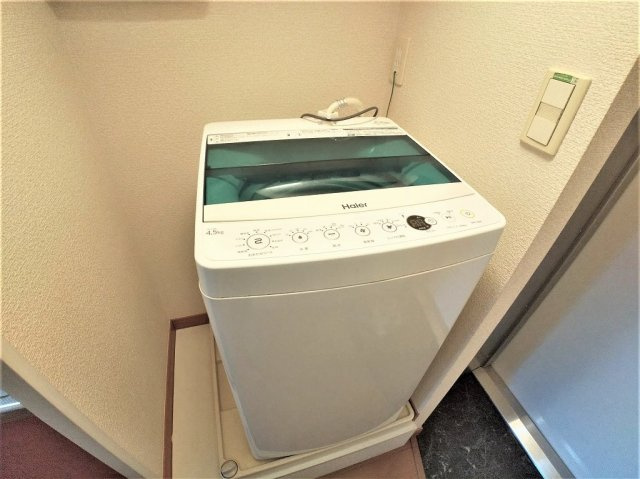 レオパレスこまのその他|洗濯機