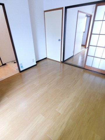 【居間・リビング】 | エルディム・福島Ｂ