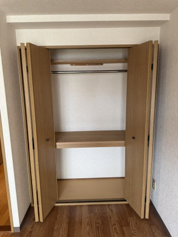 ルシャトーサンツリーの洋室