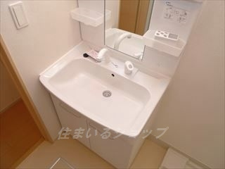 ガーデンハウスの洗面所|シャンプードレッサー