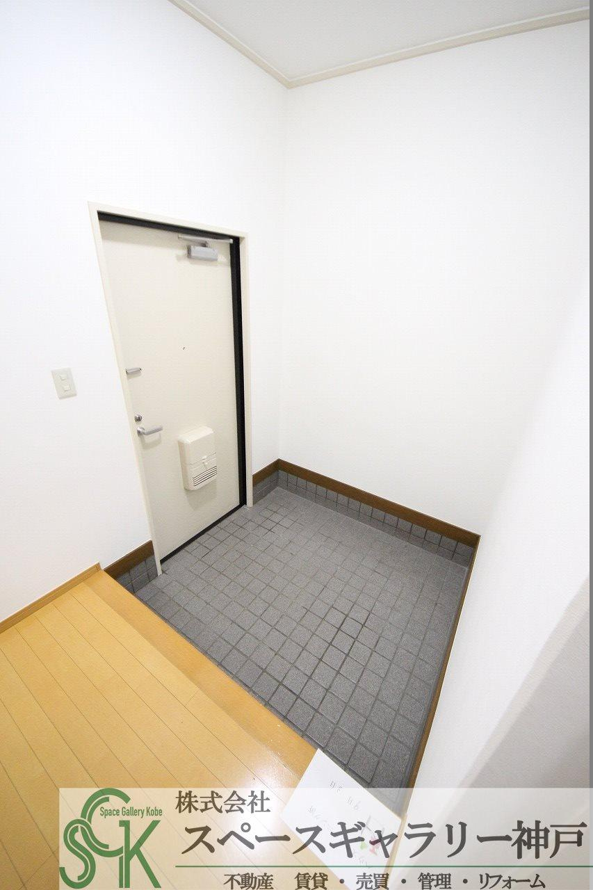 タウンハウス今寺Ⅱ　C棟の玄関|※お部屋により仕様が異なる場合があります※