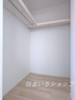 サンフラワー　B棟の収納|ウォークインクローゼット