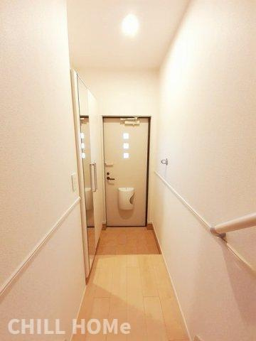 カッツェ＆ラッテ　Ⅰの玄関|当社、チルホームのHPもご覧ください(^^)/物件情報多数♪