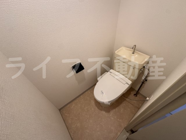 ハイツ森ノ宮のトイレ|シンプルで使いやすいトイレです