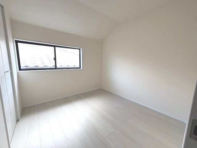 【子供部屋】 | 福岡市東区若宮3丁目第23　2号棟（全2棟）【仲介手数料無料・0円】 | 現地写真。